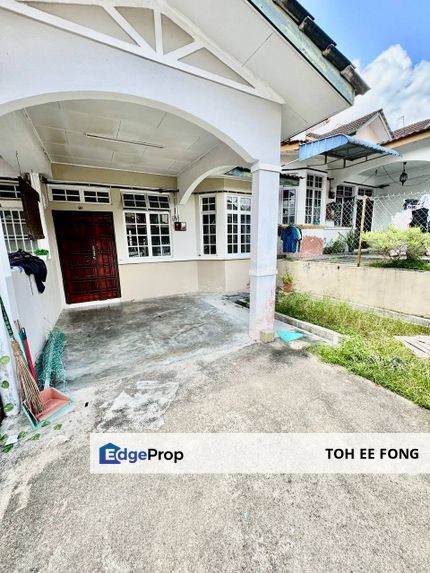 Taman Bukit Tiram 1.5 Storey Terrace House For Sale, Johor, Ulu Tiram