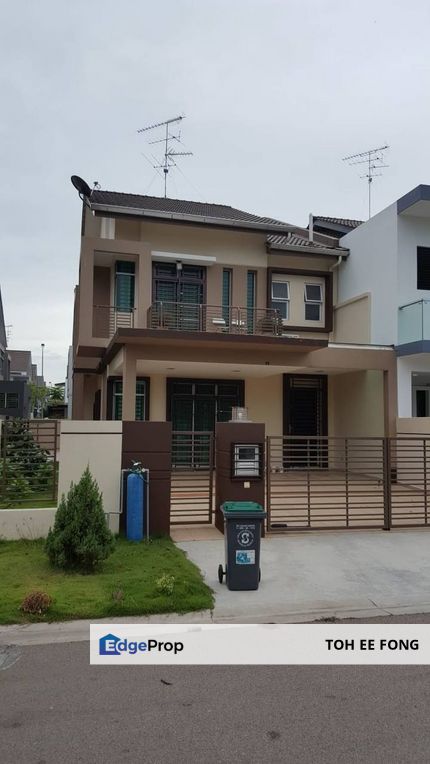 Nusa Duta 2 Renovated Unit with Fully Furnished Cluster House For Sale, Johor, Johor Bahru