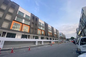 Pelangi Avenue Taman Pelangi