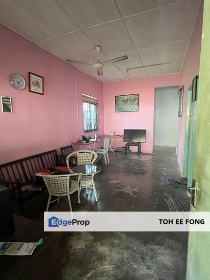 Taman Sri Skudai Single Storey Terrace House End Lot For Sale, Johor, Skudai