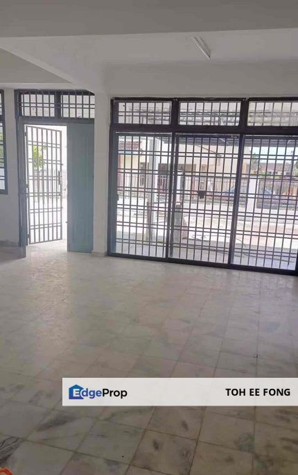 Desa Cemerlang 2 Storey Semi-D For Sale, Johor, Ulu Tiram