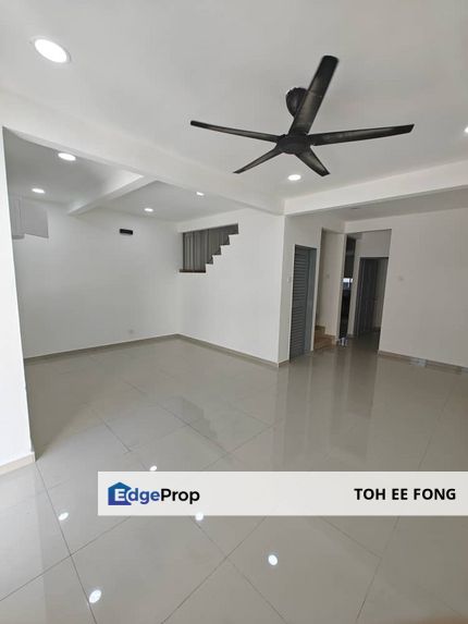 Skudai Baru 1.5 Storey Terrace House Renovated Unit For Sale, Johor, Skudai