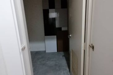 P'residen, Bandar Baru Permas Jaya