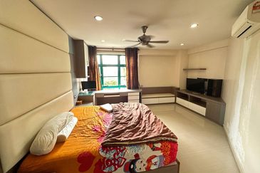 The Straits View, Bandar Baru Permas Jaya