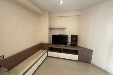 The Straits View, Bandar Baru Permas Jaya