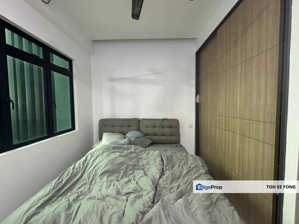 Sky Oasis Residence @ Mount Austin Fully Renovated & Furnished Unit For Sale, Johor, Johor Bahru