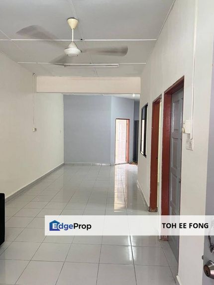 Taman Universiti Single Storey Terrace House For Sale, Johor, Skudai