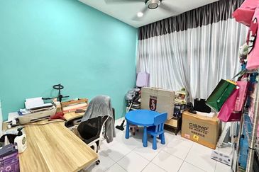 Seri Austin Luxury Apartment