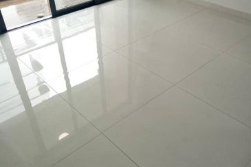 Baypoint @ Country Garden Danga Bay