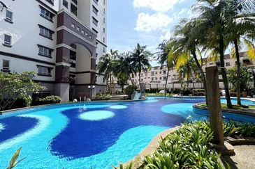 Dwi Mahkota Condominium