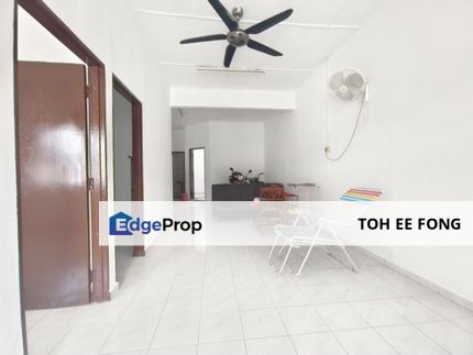 Taman Universiti Jalan Penyiaran Single Storey Terrace House For Sale, Johor, Skudai