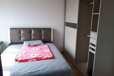 Baypoint @ Country Garden Danga Bay