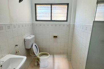 Ria 2 Apartment, Taman Megah Ria