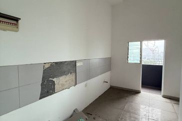 D'Carlton Seaview Residences (Seri Mega)