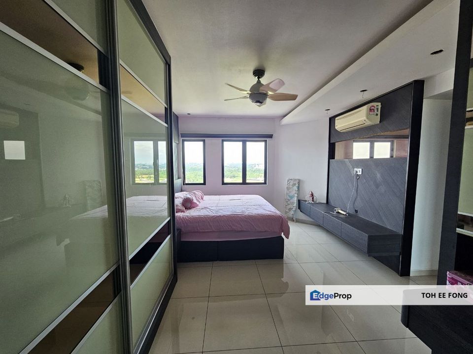Seri Mutiara Apartment @ Bandar Baru Seri Alam High Floor Corner Lot For Sale, Johor, Masai