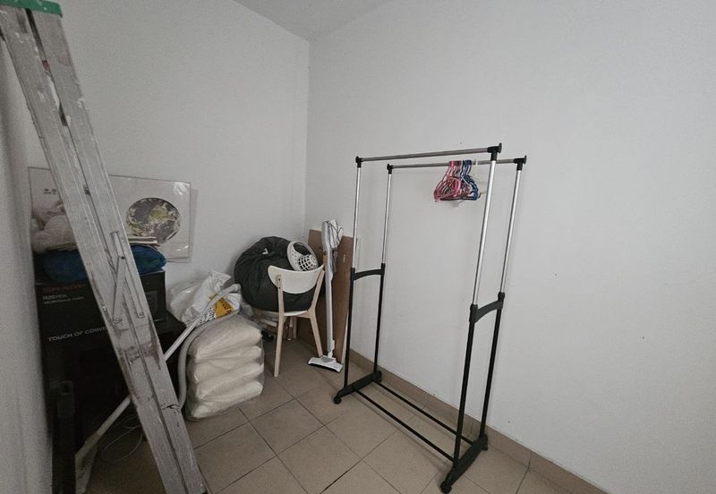 Dedaun Hijau (Greenfield Regency)