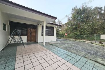 Taman Perling