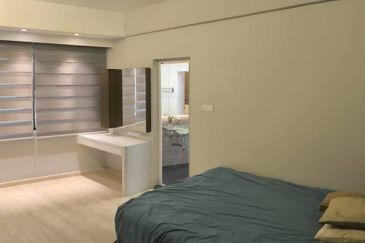 Aloha Tower Condominium