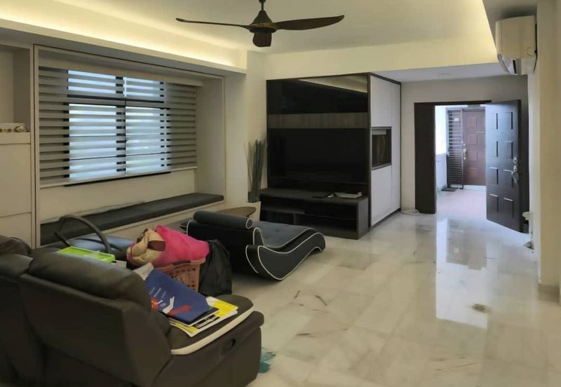 Aloha Tower Condominium