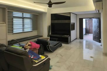 Aloha Tower Condominium