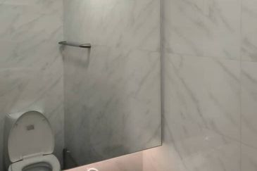 Aloha Tower Condominium