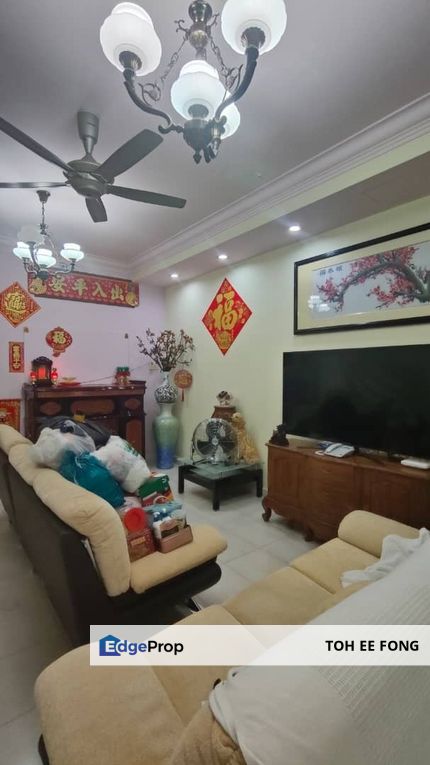 Sutera Utama 2.5 Storey Terrace House Renovated Unit For Sale, Johor, Skudai