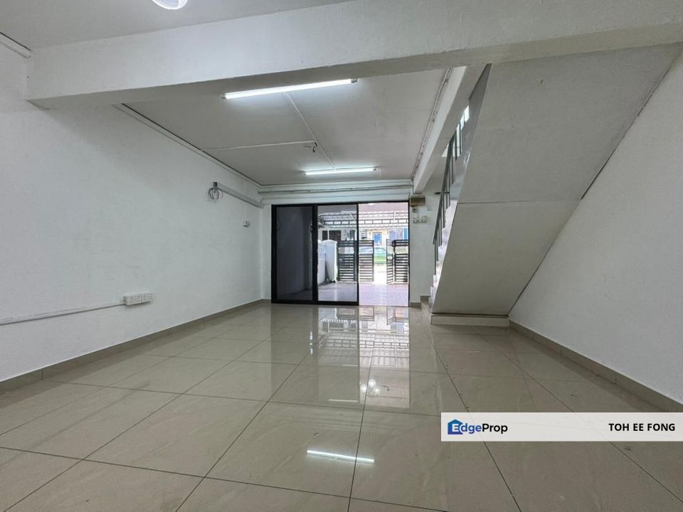 Bukit Tiram @ Ulu Tiram 2 Storey Low Cost House For Sale, Johor, Ulu Tiram