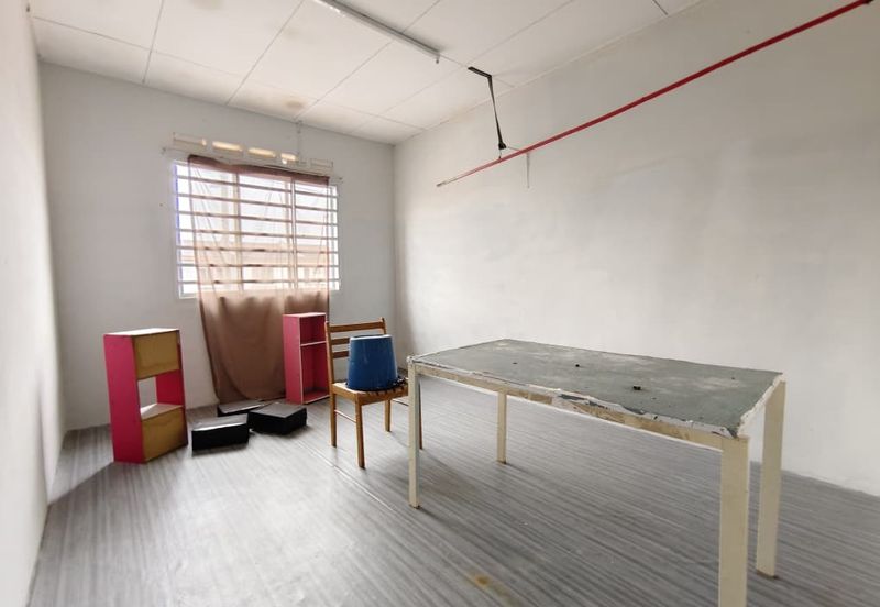 Taman Tanjung Puteri Resort