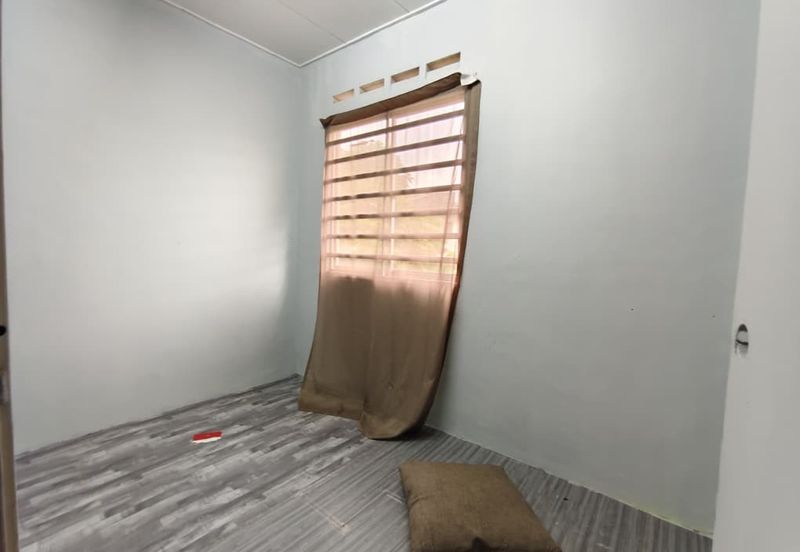 Taman Tanjung Puteri Resort