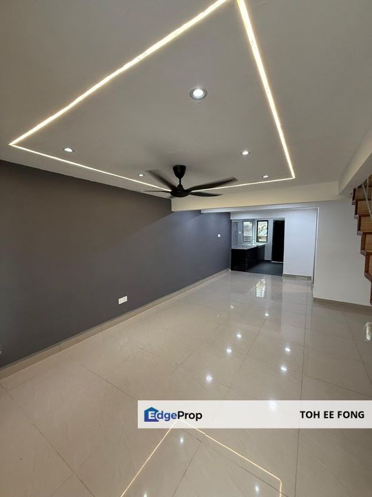 Bukit Tiram 2 Storey Low Cost House Full Renovation Unit For Sale, Johor, Ulu Tiram