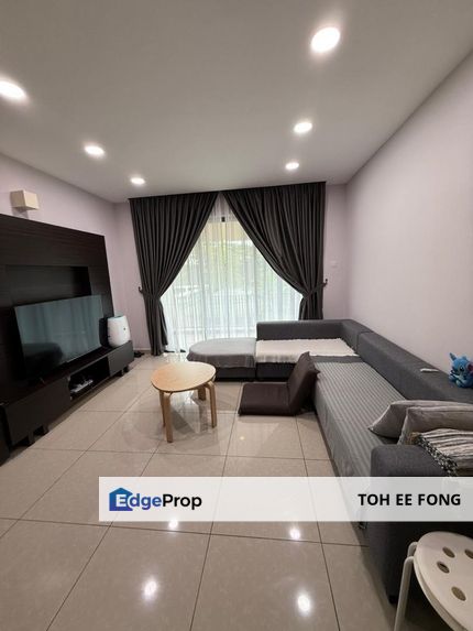 Molek Pine 3 Condominium Fully Renovated & Fully Furnished For Sale, Johor, Johor Bahru