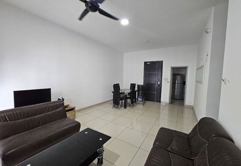 D'Summit Residences @ Kempas Utama