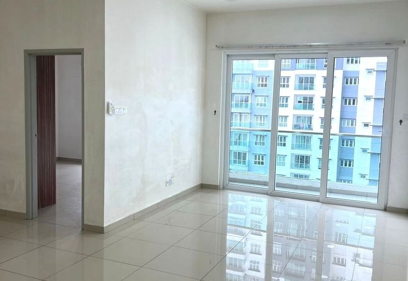 Seasons Luxury Apartments @ Amara Larkin