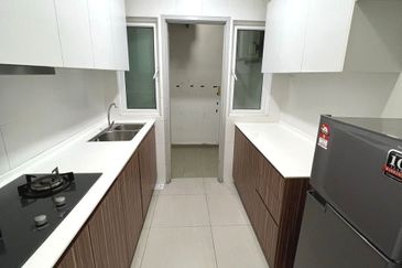 Seasons Luxury Apartments @ Amara Larkin