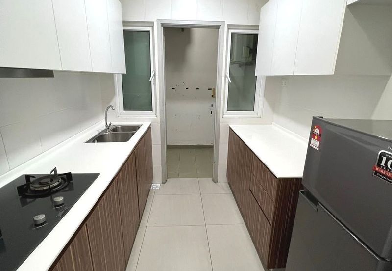 Seasons Luxury Apartments @ Amara Larkin