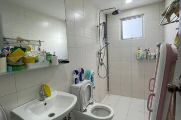 Dedaun Hijau (Greenfield Regency)