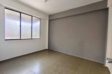 Flat Temenggong, Bandar Indahpura