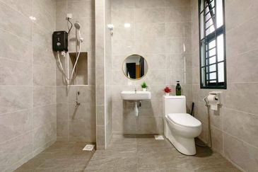 Desa Palma, Nasa City