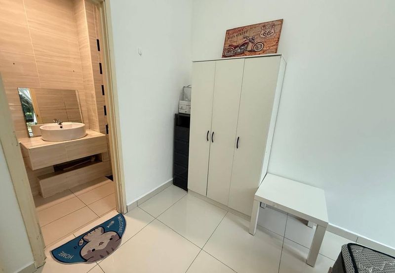 D'Summit Residences @ Kempas Utama