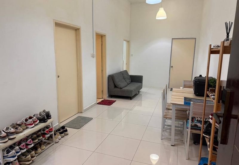 D'Summit Residences @ Kempas Utama