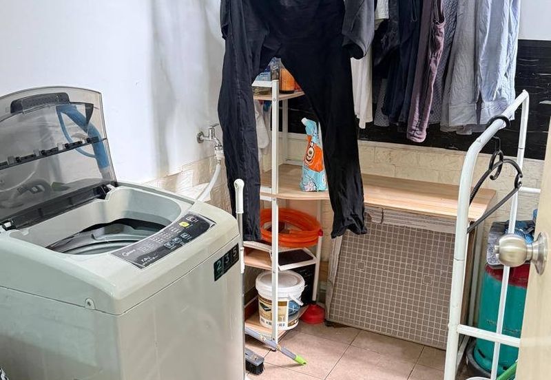 D'Summit Residences @ Kempas Utama