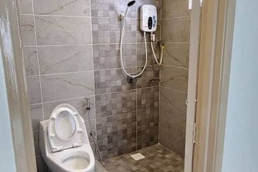 The Pinnacles (Pinnacle Tower)