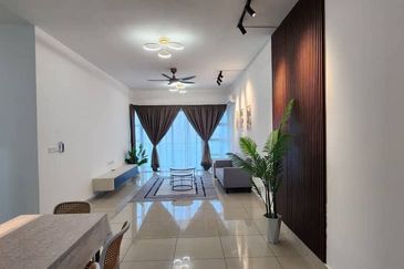 The Pinnacles (Pinnacle Tower)