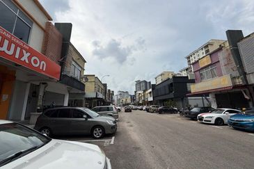 Taman Larkin Perdana