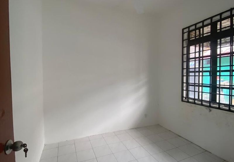 Kampung Baru Kelapa Sawit