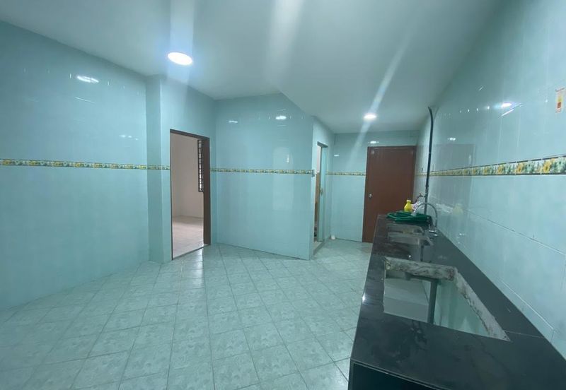 Kampung Baru Kelapa Sawit