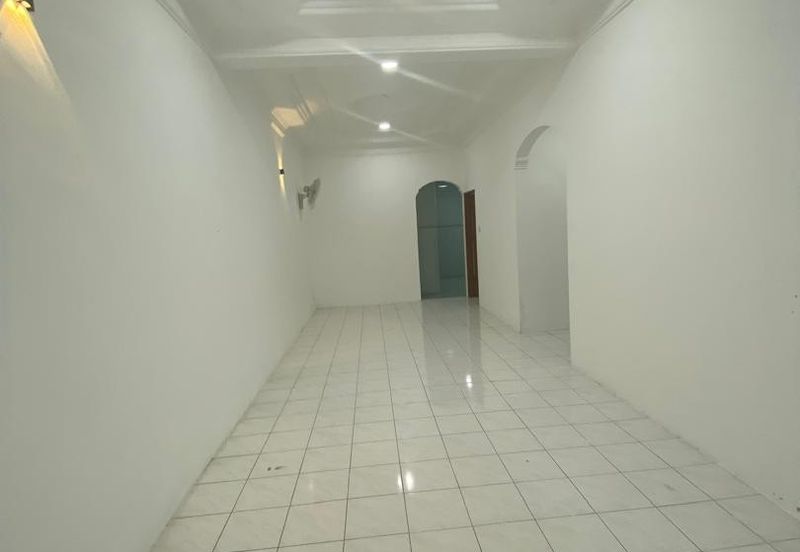 Kampung Baru Kelapa Sawit