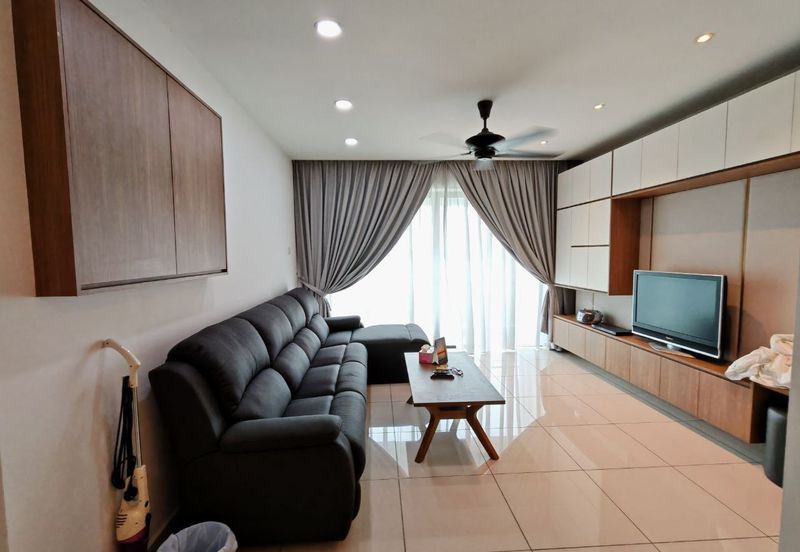 Ponderosa Lakeside Luxury Apartments