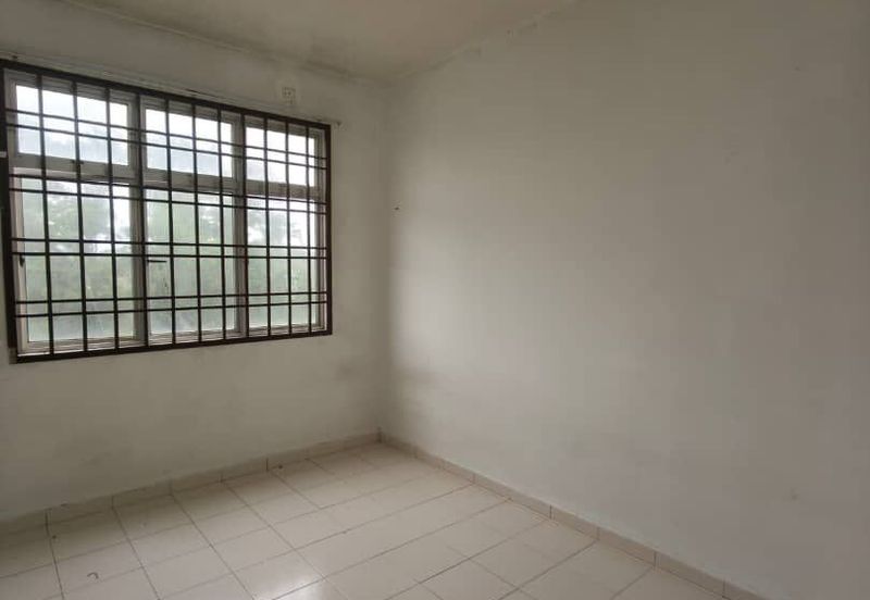 Villa Krystal, Bandar Selesa Jaya