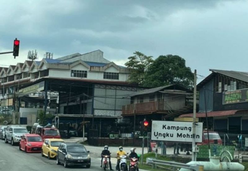 Kampung Ungku Mohsin